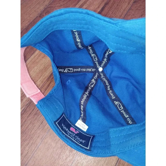 Vineyard Vines hat - Picture 2 of 2